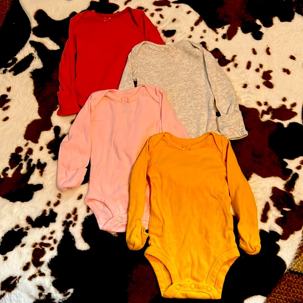 NB long sleeve onesies